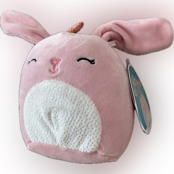 Nwt 🐰 5" Legacy the Bunny HTF Squishmallow - Picture 1 of 5